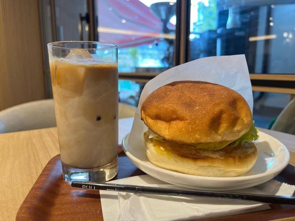 Roppongi Coffee 晴海店