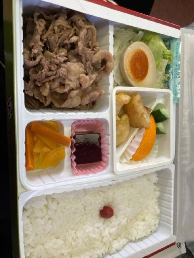 お弁当のカワカミ