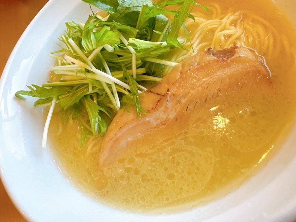 めん処 愛や