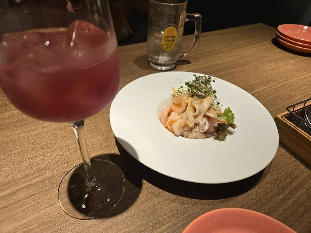原価ワインとお肉料理 Cuento
