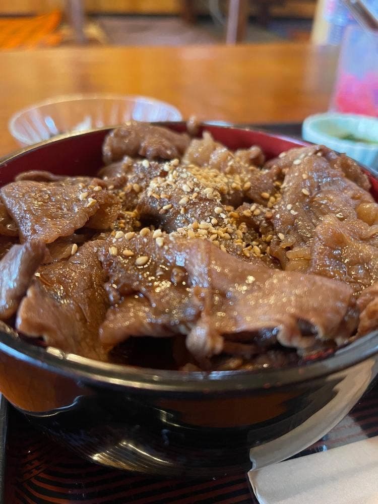 伊賀牛 牛丼つかさ