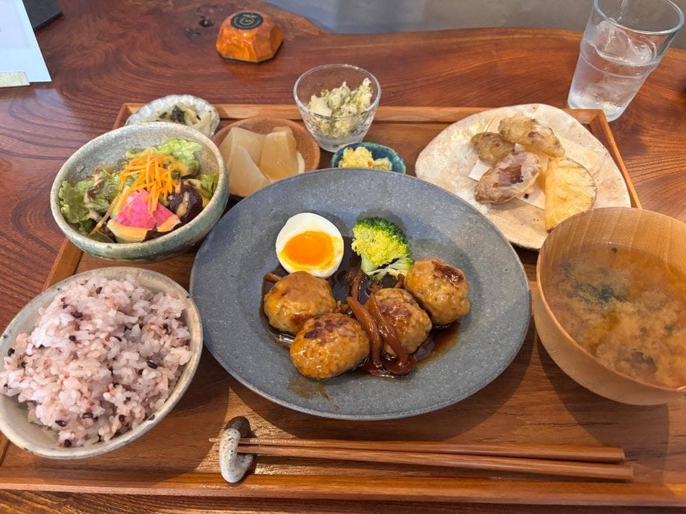 菜屋cafe doi