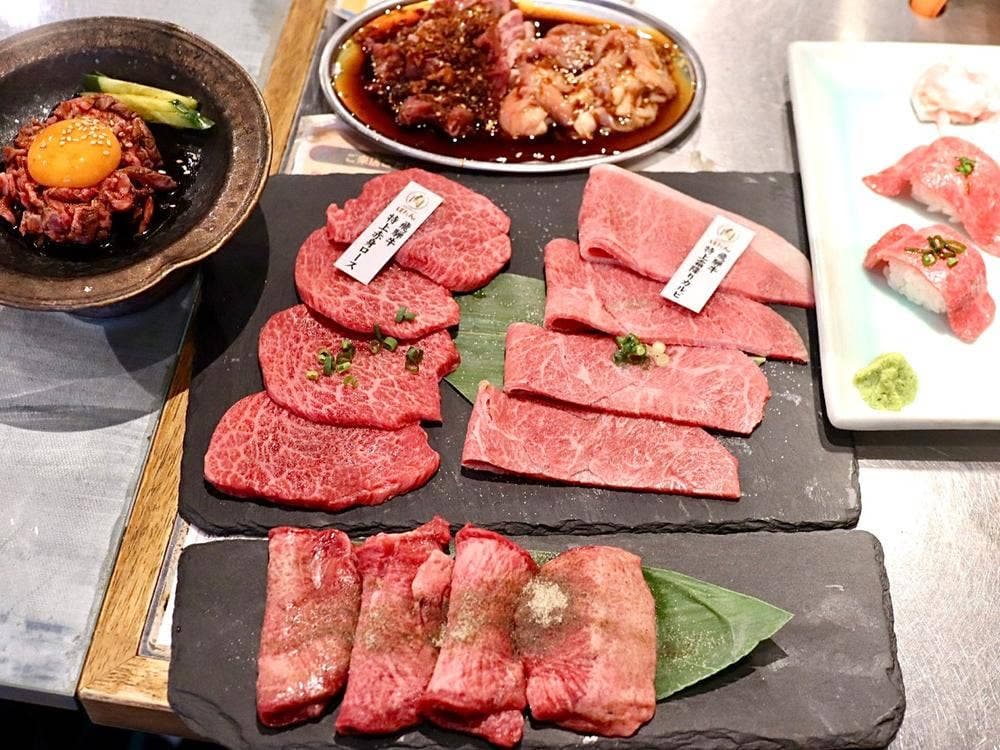 飛騨焼肉・ホルモンぼたん