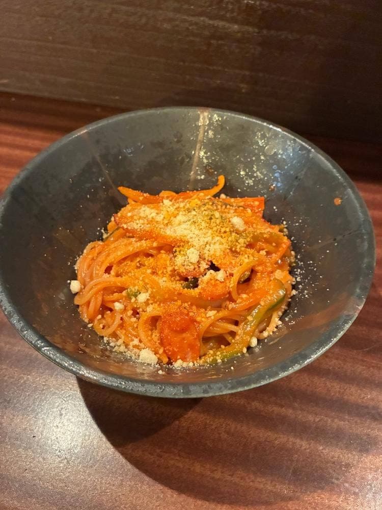 ルシェロ ~ワインと生ハムの店~