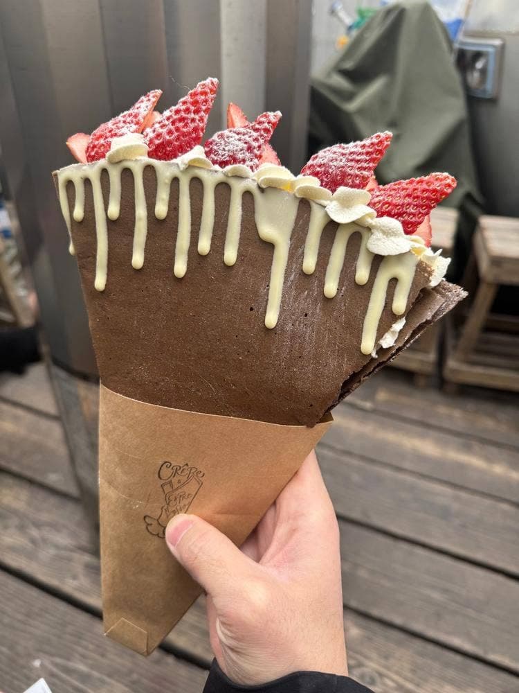 クレープとエスプレッソと