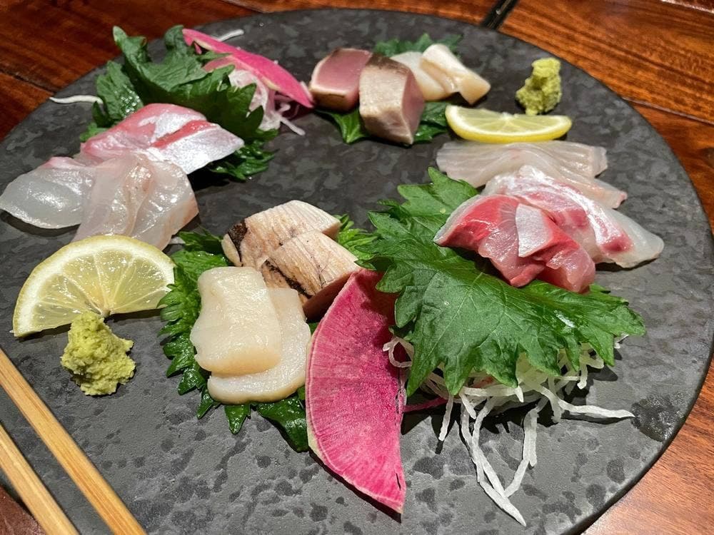 銀しゃりDining灯戸