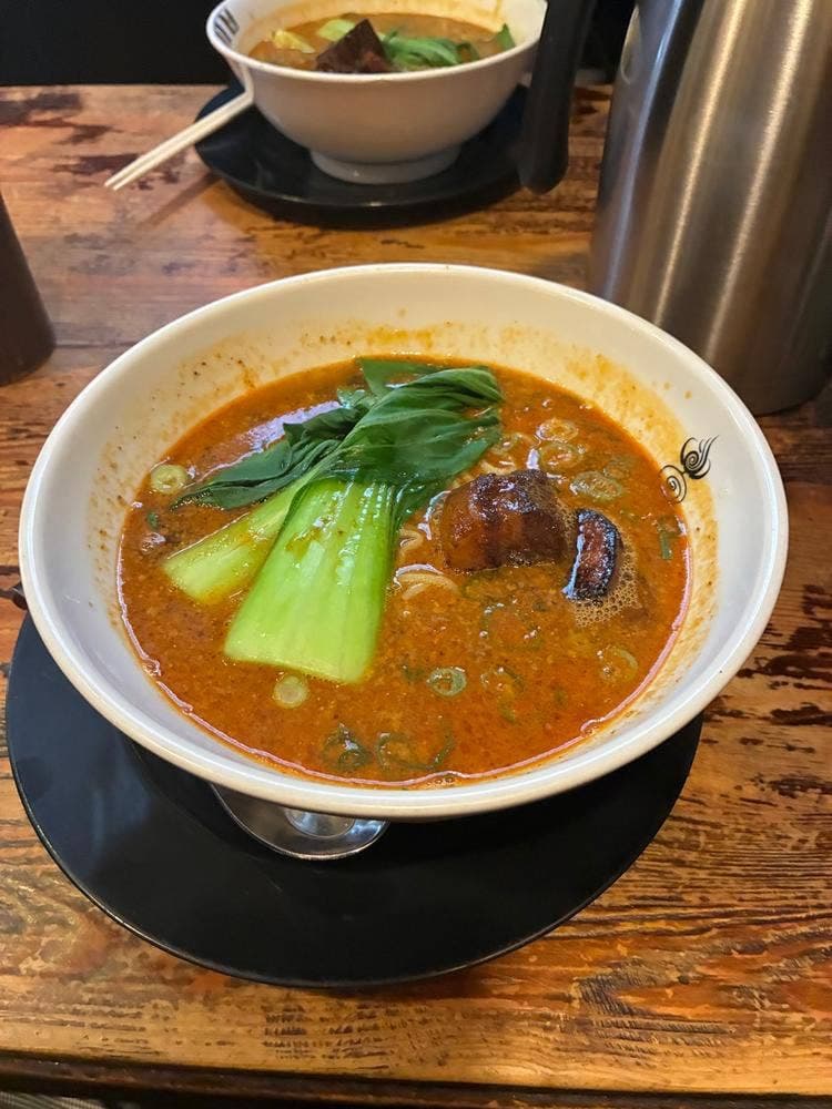 四川辣麺西中島店