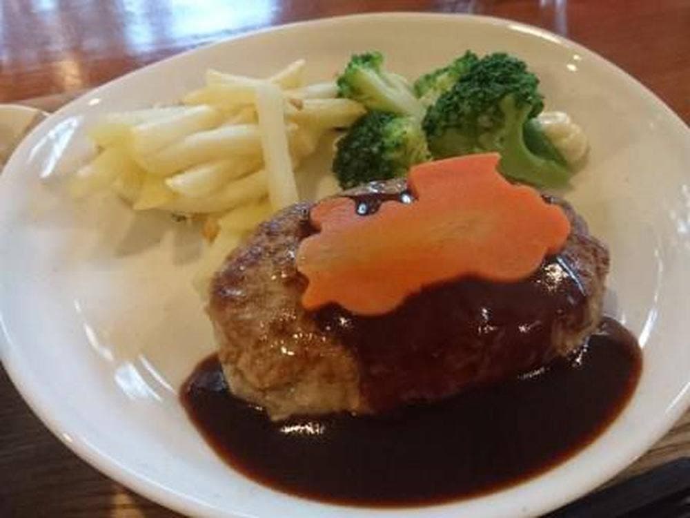 カフェ ギュット