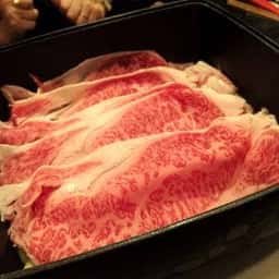 逆立ち狸