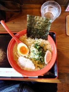 豚骨らーめん 一本道