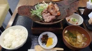 華れん