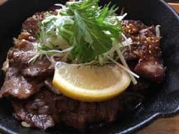 肉バル シズル
