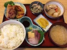 かどや食堂 伊切店