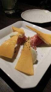 全席個室×肉バル 肉三郎 梅田店