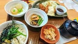 ガスト 碧南店