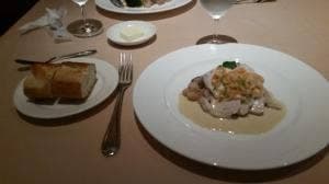 フランス料理 ラ・ミッション