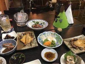 仲見世小学校