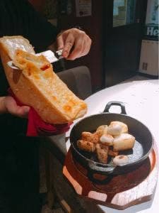 ラクレットチーズ&洋風ギョーザ Eht 渋谷