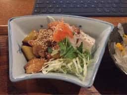 ごはんとカフェとお酒 日常茶飯+