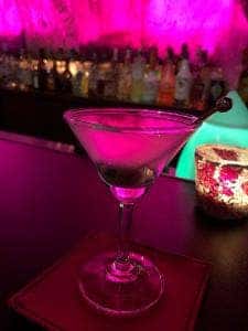 個室のあるBAR ixs