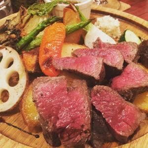 鹿肉&オイスターバル鹿肉SLOWDOWN