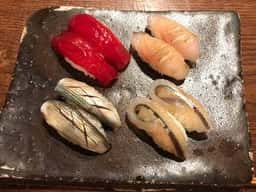 鮨 たなか