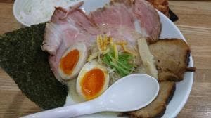 ラーメン 十二分屋 長浜店