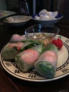 無国籍食彩空間バグース