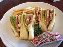 ロイヤルホスト 座間店