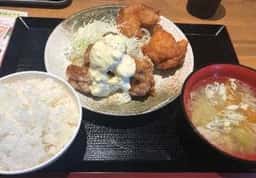からあげ専門店 とりっこ