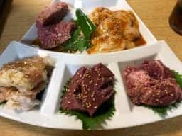 炭火焼肉 ホルモン浜幸