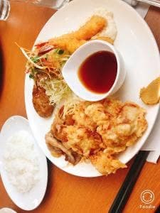 洋食 ひかり