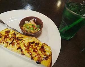Cafe豊三