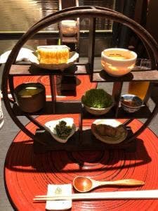 ワインと日本酒 おひと
