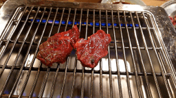 焼肉 八起