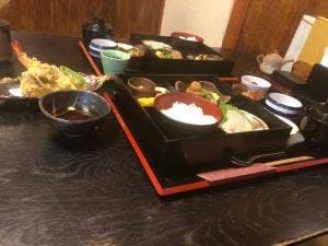 季節料理 樂風