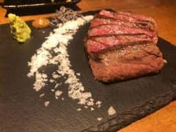 肉の秘密基地 鉄板ビストロ恵比寿