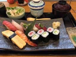 すし・うどんすき 久松