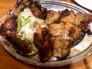 骨付鳥、からあげ、ハイボール がブリチキン。栄店
