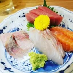 刺身が安いだけの店 とろやす