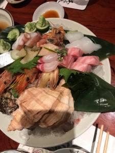 炭焼割烹 わらじん