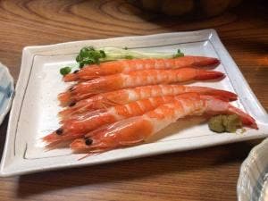 川よん
