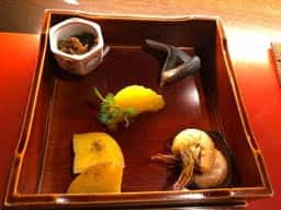 日本酒宿 七色