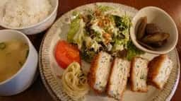 かどでカフェ