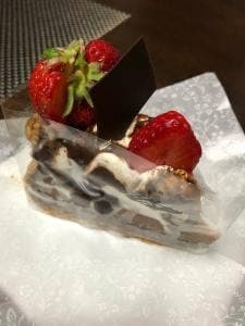 ラ・メゾン アンソレイユターブル パティスリー 有楽町イトシア店