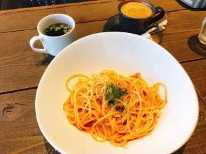 9SARI CAFE & BAR
