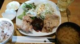 白壁Hanaco
