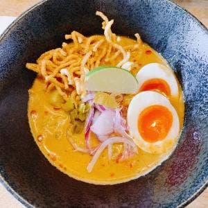 カオソーイとおばんざい nanan