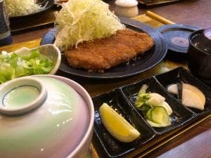 かつ一