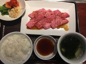 焼肉チャンピオン 中目黒アトラスタワー店